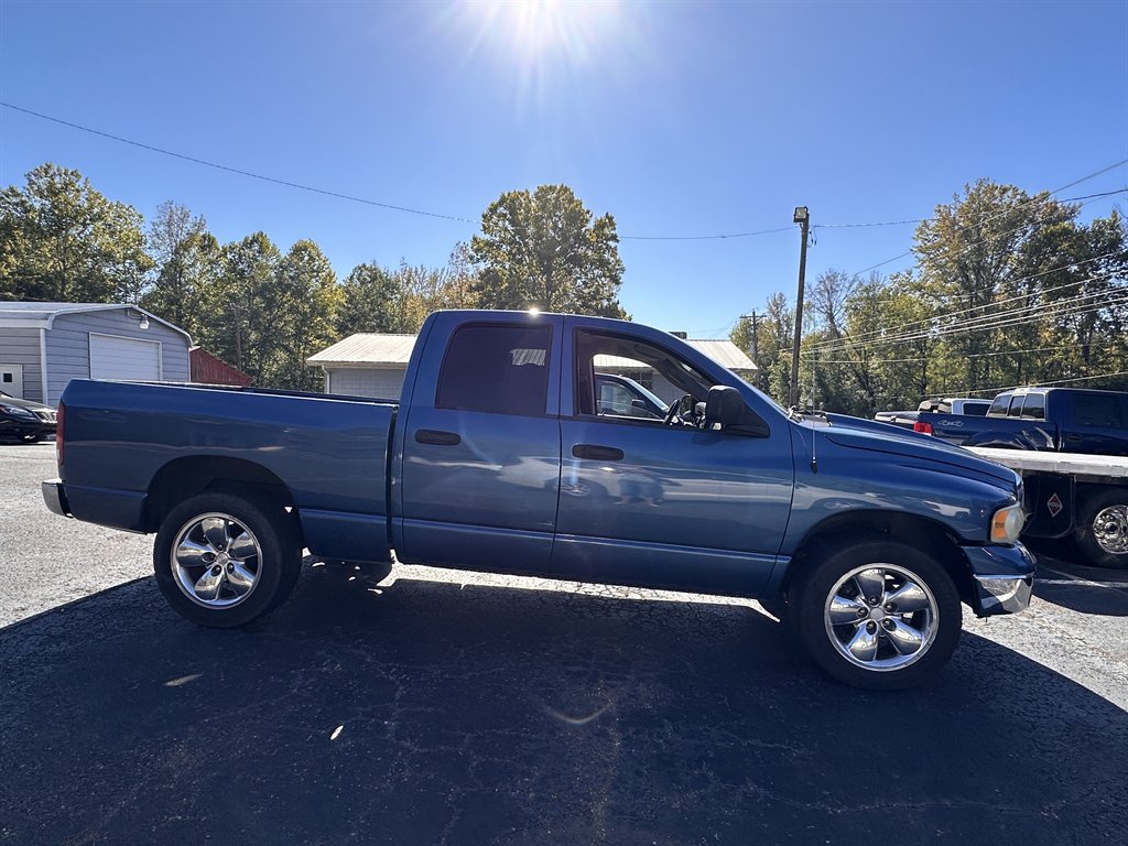 2005 Dodge Ram 1500 Pickup SLT